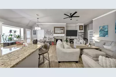 6404 Eagle Creek Drive, Flower Mound, TX 75028 - Photo 5