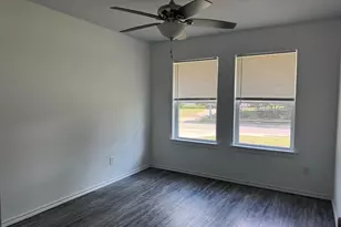 800 Sycamore St, Commerce, TX 75428 - Photo 5