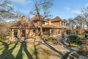 327 Whittier St, Highland Village, TX 75077 - Photo 5