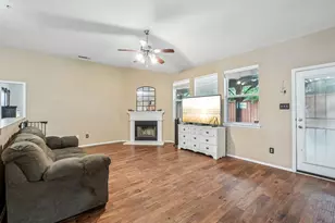 1323 Canyon Creek Rd, Wylie, TX 75098 - Photo 15