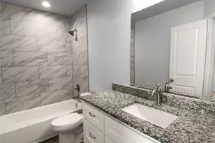 924 E Annie St, Fort Worth, TX 76104 - Photo 19