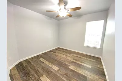 924 E Annie Street, Fort Worth, TX 76104 - Photo 15