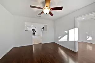 2422 Kingston St, Arlington, TX 76015 - Photo 3