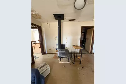 500 N Victory Street, Graham, TX 76450 - Photo 25