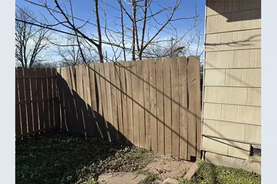 500 N Victory Street, Graham, TX 76450 - Photo 7