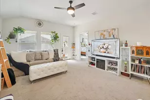 136 Greengate Dr, Boyd, TX 76023 - Photo 13