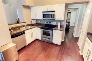 821 Meadowdale Rd, Arlington, TX 76017 - Photo 11