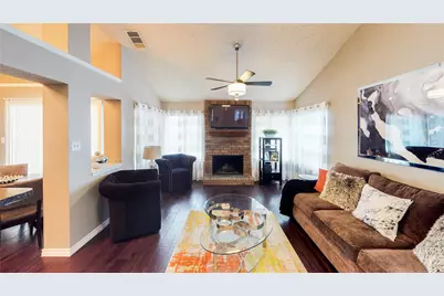 821 Meadowdale Road, Arlington, TX 76017 - Photo 3