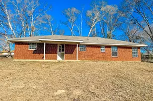 2010 Salt Works Rd, Palestine, TX 75803 - Photo 19