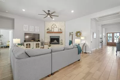 108 Southwood Drive, Burleson, TX 76028 - Photo 23