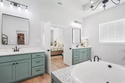 108 Southwood Drive, Burleson, TX 76028 - Photo 31