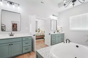 108 Southwood Dr, Burleson, TX 76028 - Photo 31