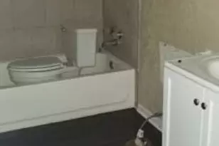 105 E Tyler St, Ennis, TX 75119 - Photo 13