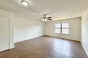 1024 Southmoor Dr, Arlington, TX 76010 - Photo 3