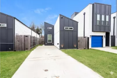 2216 Dyson Street, Dallas, TX 75215 - Photo 1