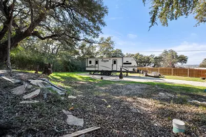 613 Mustang Trail, Granbury, TX 76049 - Photo 33