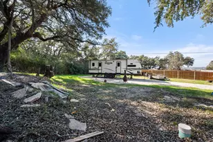 613 Mustang Trail, Granbury, TX 76049 - Photo 33