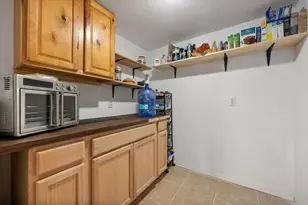 613 Mustang Trail, Granbury, TX 76049 - Photo 15