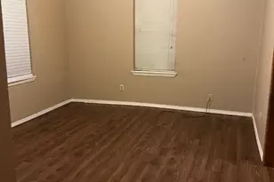 320 NW 9th St St, Paris, TX 75460 - Photo 3