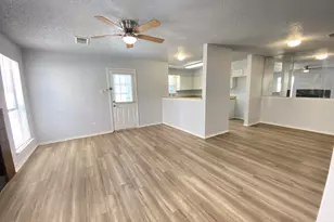 2618 Isbella Dr, Grand Prairie, TX 75052 - Photo 5