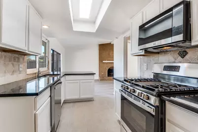 2805 Raintree Drive, Plano, TX 75074 - Photo 5