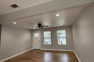 3320 26th St, Fort Worth, TX 76106 - Photo 5