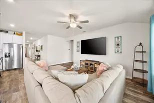 524 Deer Canyon Wy, Princeton, TX 75407 - Photo 7