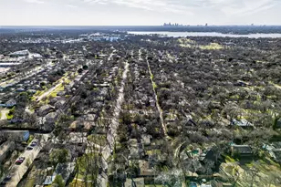 10329 Lake Garden Dr, Dallas, TX 75218 - Photo 33