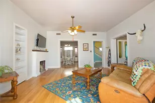 213 Clements, Gainesville, TX 76240 - Photo 9