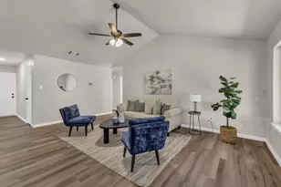 5605 Galway Ln, North Richland Hills, TX 76180 - Photo 9