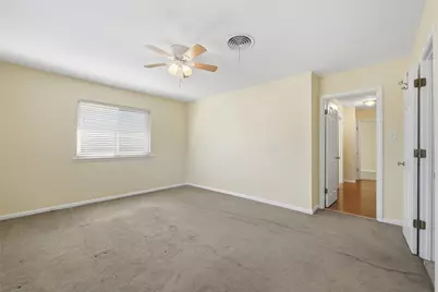 4205 Wedgmont Circle S, Fort Worth, TX 76133 - Photo 15