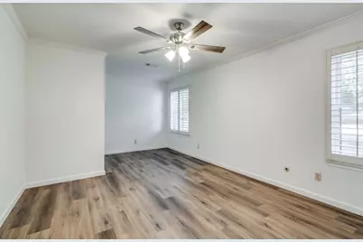 13853 Leinsper Green Street, Dallas, TX 75240 - Photo 7