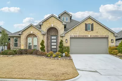 121 Emperor Oak Court, Balch Springs, TX 75181 - Photo 1