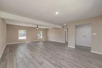 2311 E Mitchell Street, Arlington, TX 76010 - Photo 9