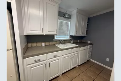 2710 S 39th Street, Abilene, TX 79605 - Photo 7