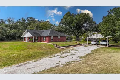 9759 County Road 316, Buffalo, TX 75831 - Photo 3