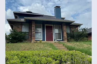 703 Red Oak Drive, Lewisville, TX 75067 - Photo 1