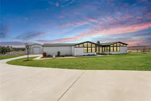 12964 Torello Ct, Godley, TX 76044 - Photo 39