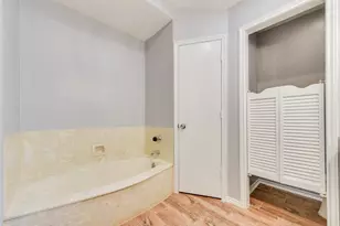 2801 Hickory Bend Dr, Garland, TX 75044 - Photo 17