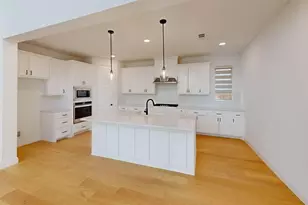 1728 Tallwich Dr, Carrollton, TX 75010 - Photo 3