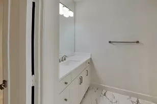 4216 Bowser Ave, Dallas, TX 75219 - Photo 23