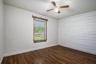 408 Mesquite Dr, Rio Vista, TX 76093 - Photo 25