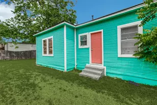 733 W Page Ave, Dallas, TX 75208 - Photo 11