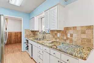 4535 Cedar Path Dr, Dallas, TX 75211 - Photo 17