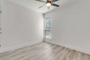 5755 Phoenix Dr, Dallas, TX 75231 - Photo 15