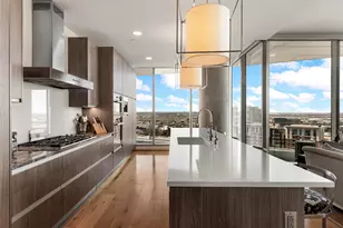 3130 N Harwood St, Dallas, TX 75201 - Photo 5