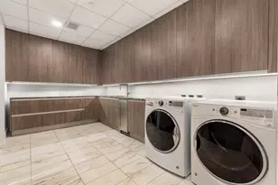 3130 N Harwood St, Dallas, TX 75201 - Photo 25