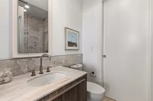 3130 N Harwood St, Dallas, TX 75201 - Photo 27