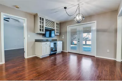 1023 Kingston Drive, Mansfield, TX 76063 - Photo 7