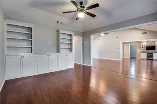 1023 Kingston Dr, Mansfield, TX 76063 - Photo 9